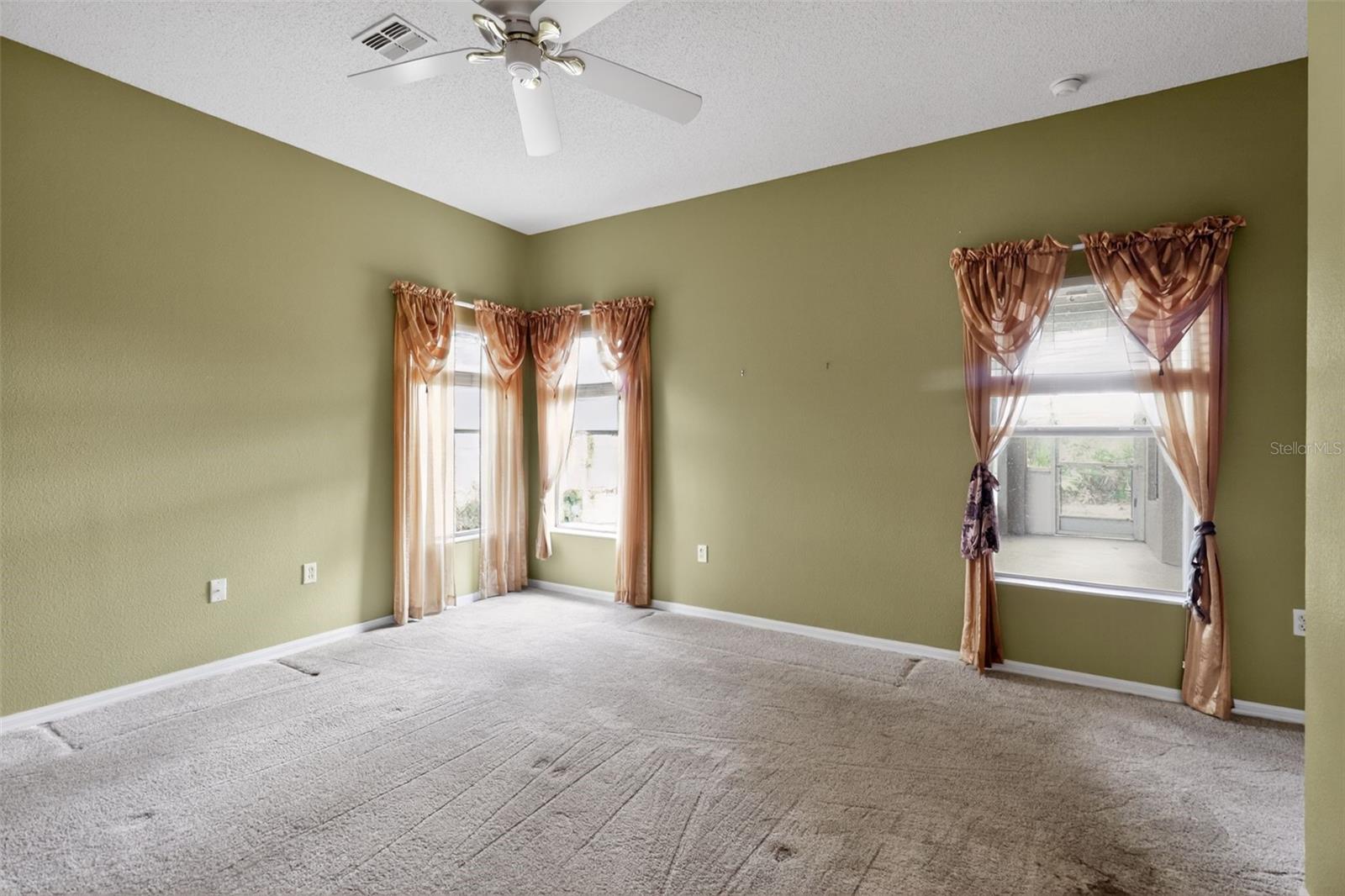 2453 Pleasant Hill Ln Property Photo 17