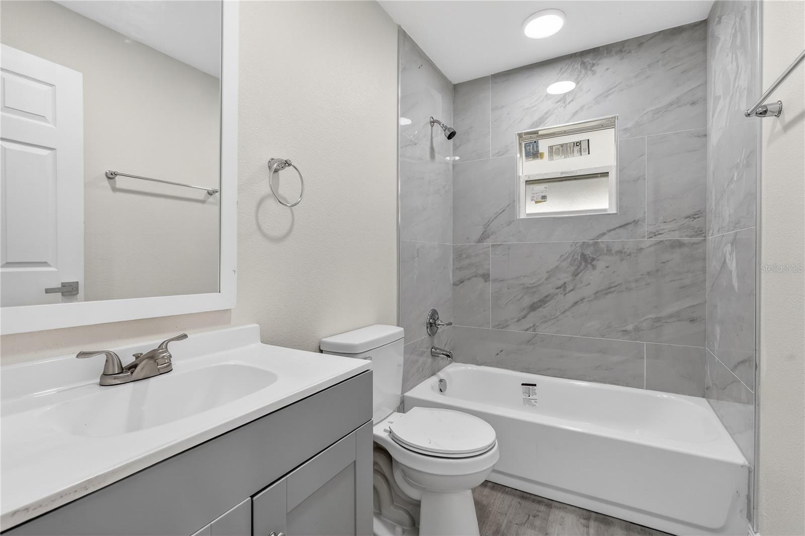 40415 Country Rd Property Photo 11