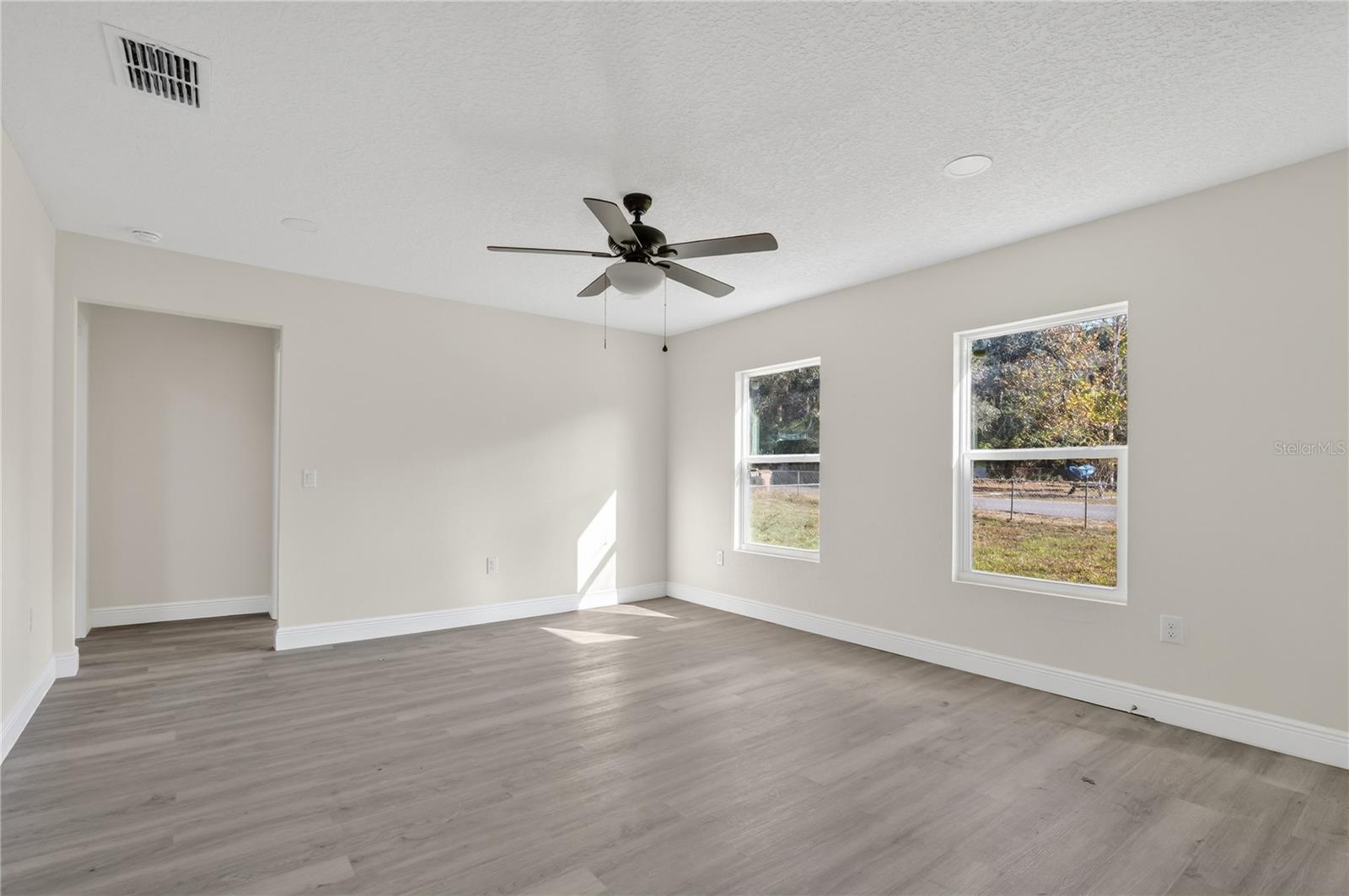 40415 Country Rd Property Photo 12