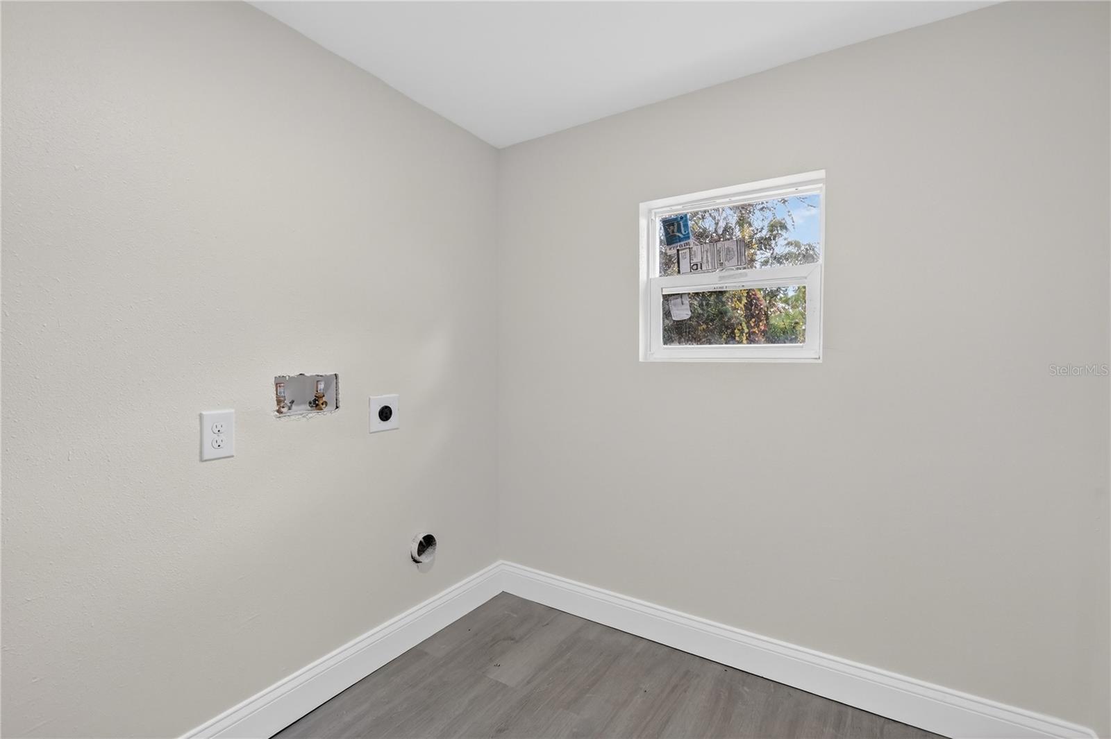 40415 Country Rd Property Photo 39