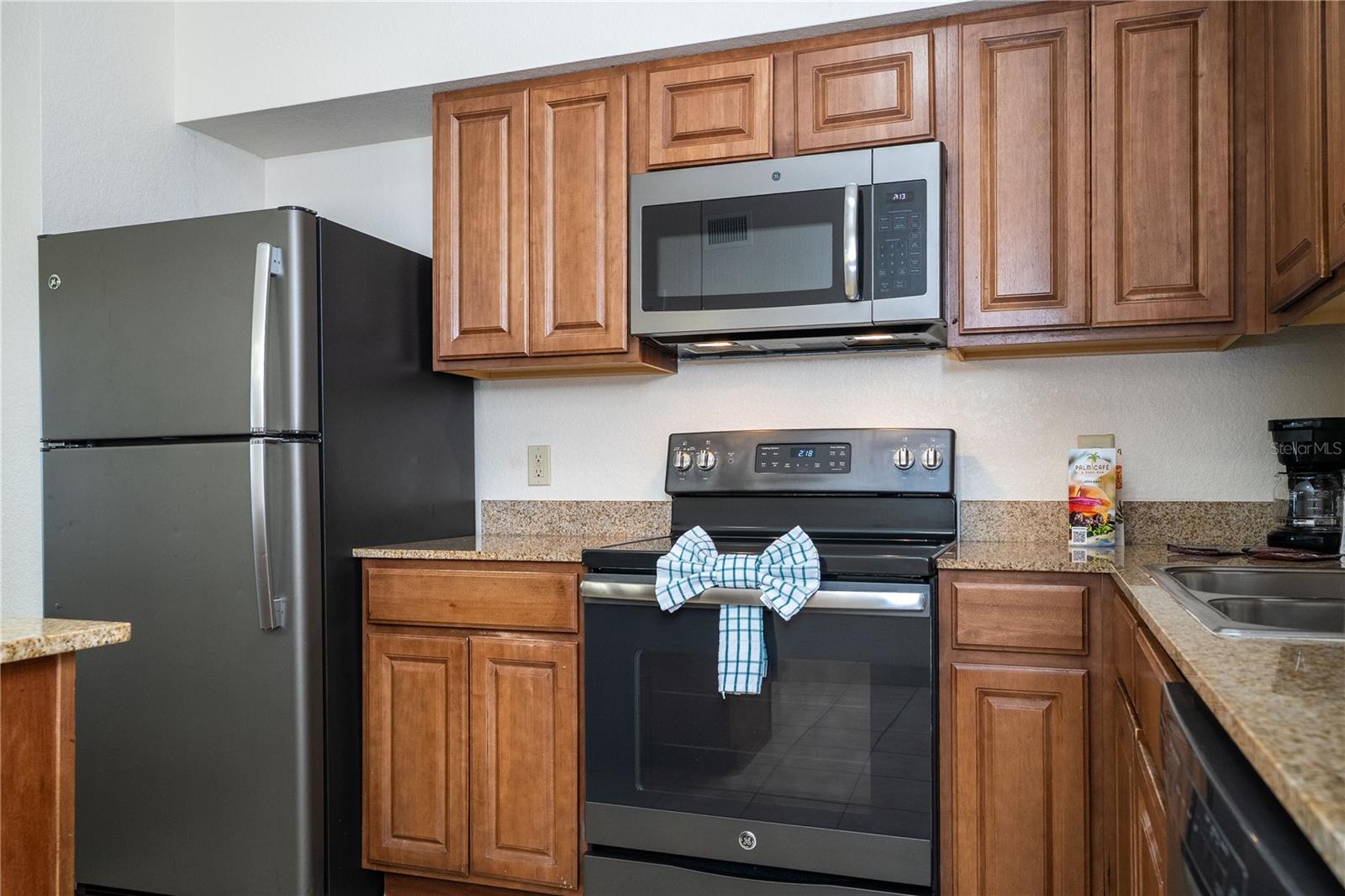 12527 Floridays Resort Dr #611-e Property Photo 6