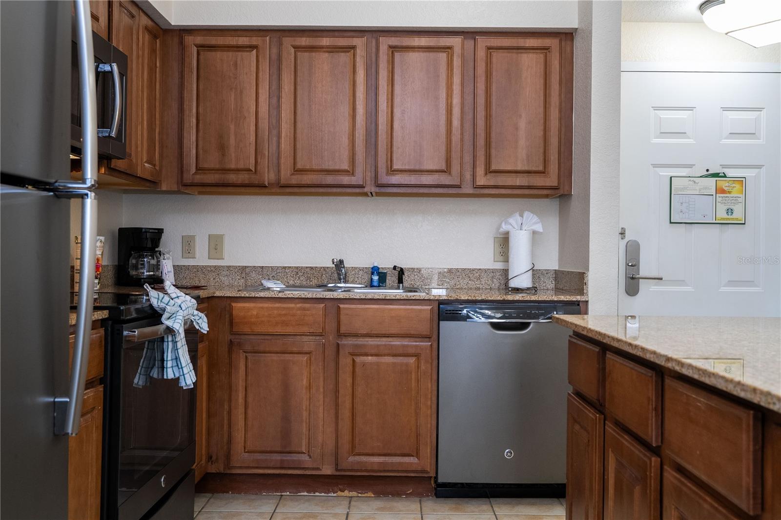 12527 Floridays Resort Dr #611-e Property Photo 9