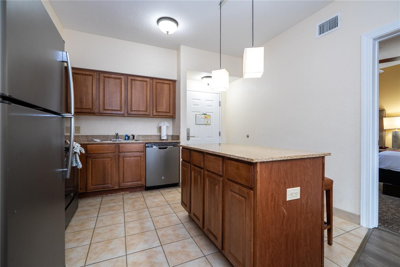12527 Floridays Resort Dr #611-e Property Photo 10
