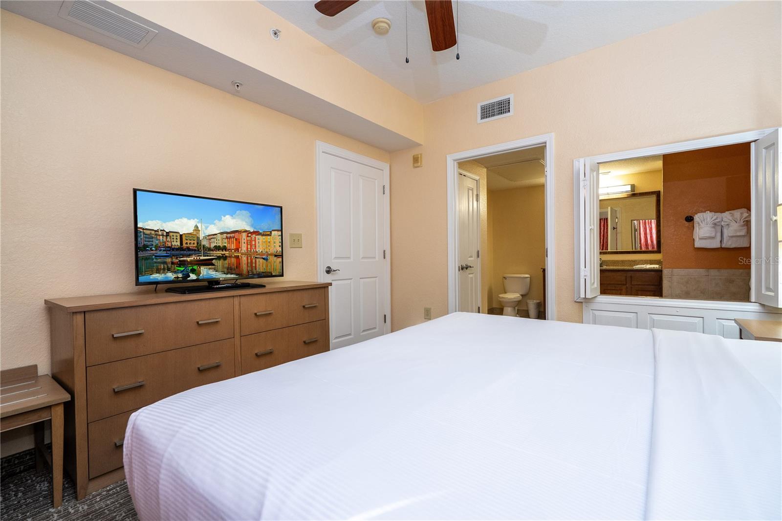 12527 Floridays Resort Dr #611-e Property Photo 44