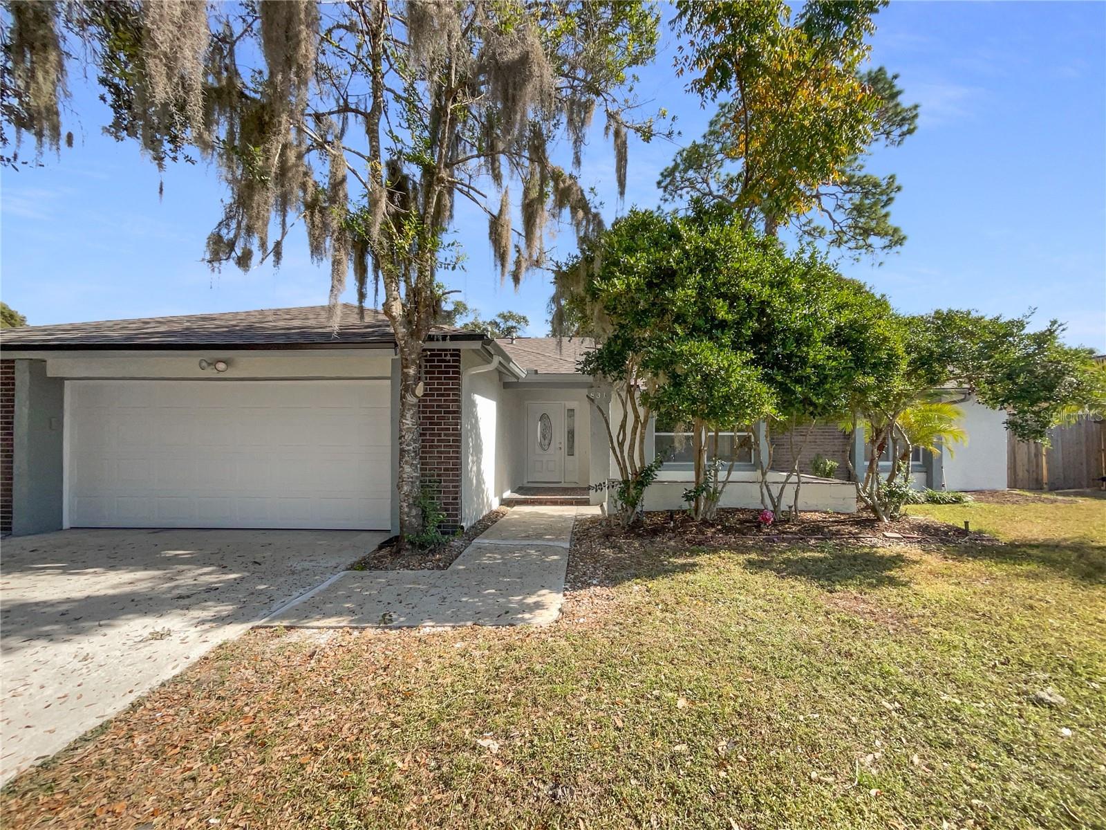 831 Haulover Dr Property Photo 1