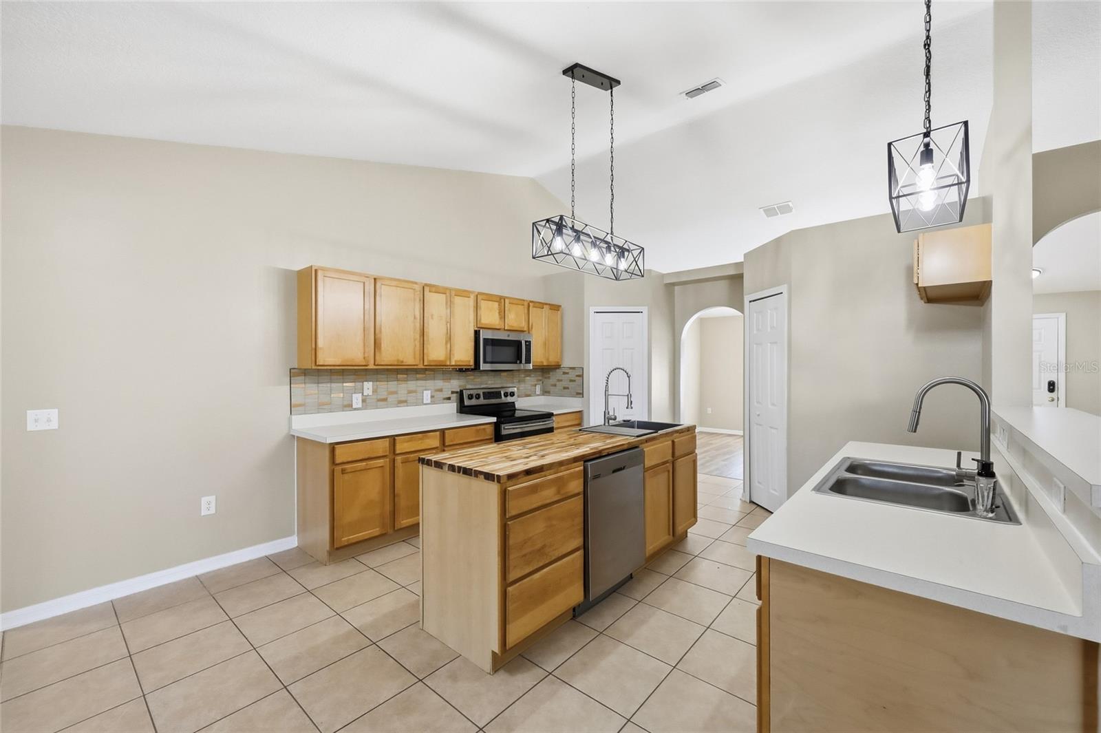 539 Granite Cir Property Photo 19