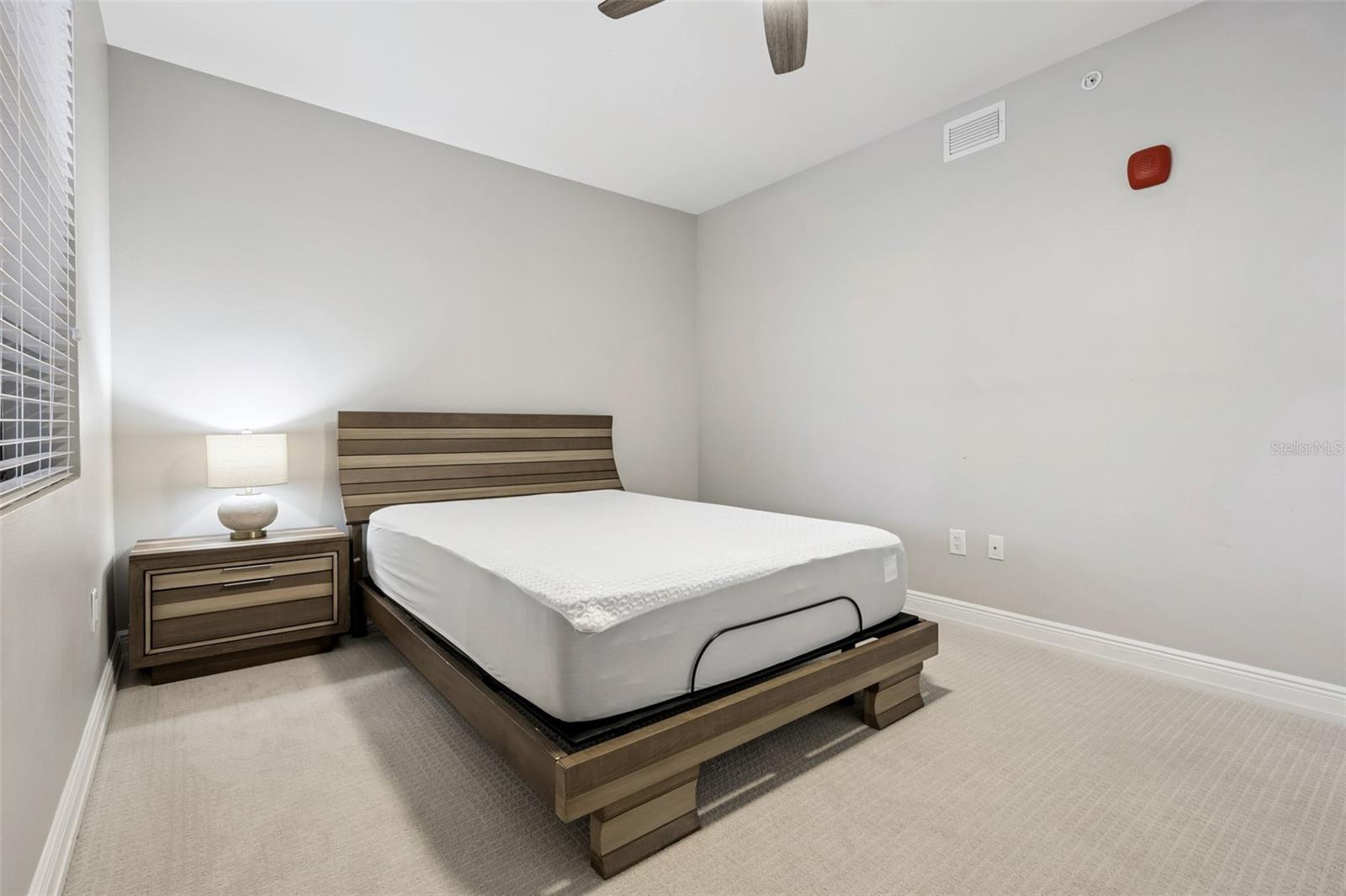 16300 County Road 455 #302 Property Photo 19