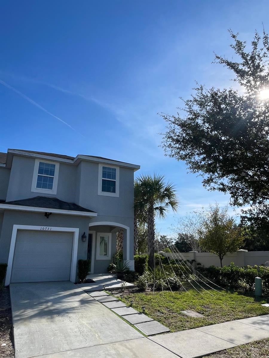 10731 Silk Tree Ct Property Photo 2