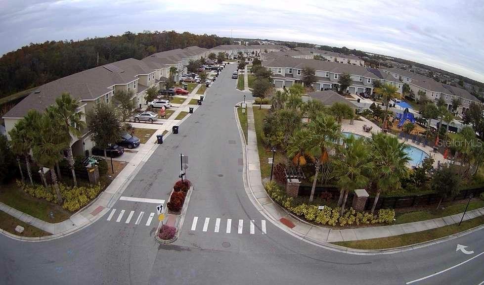 10731 Silk Tree Ct Property Photo 4
