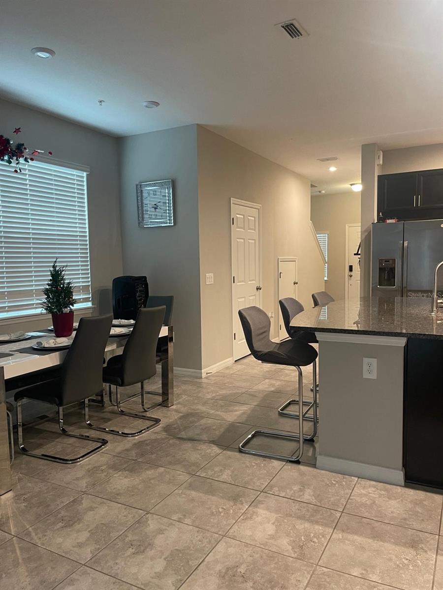 10731 Silk Tree Ct Property Photo 12