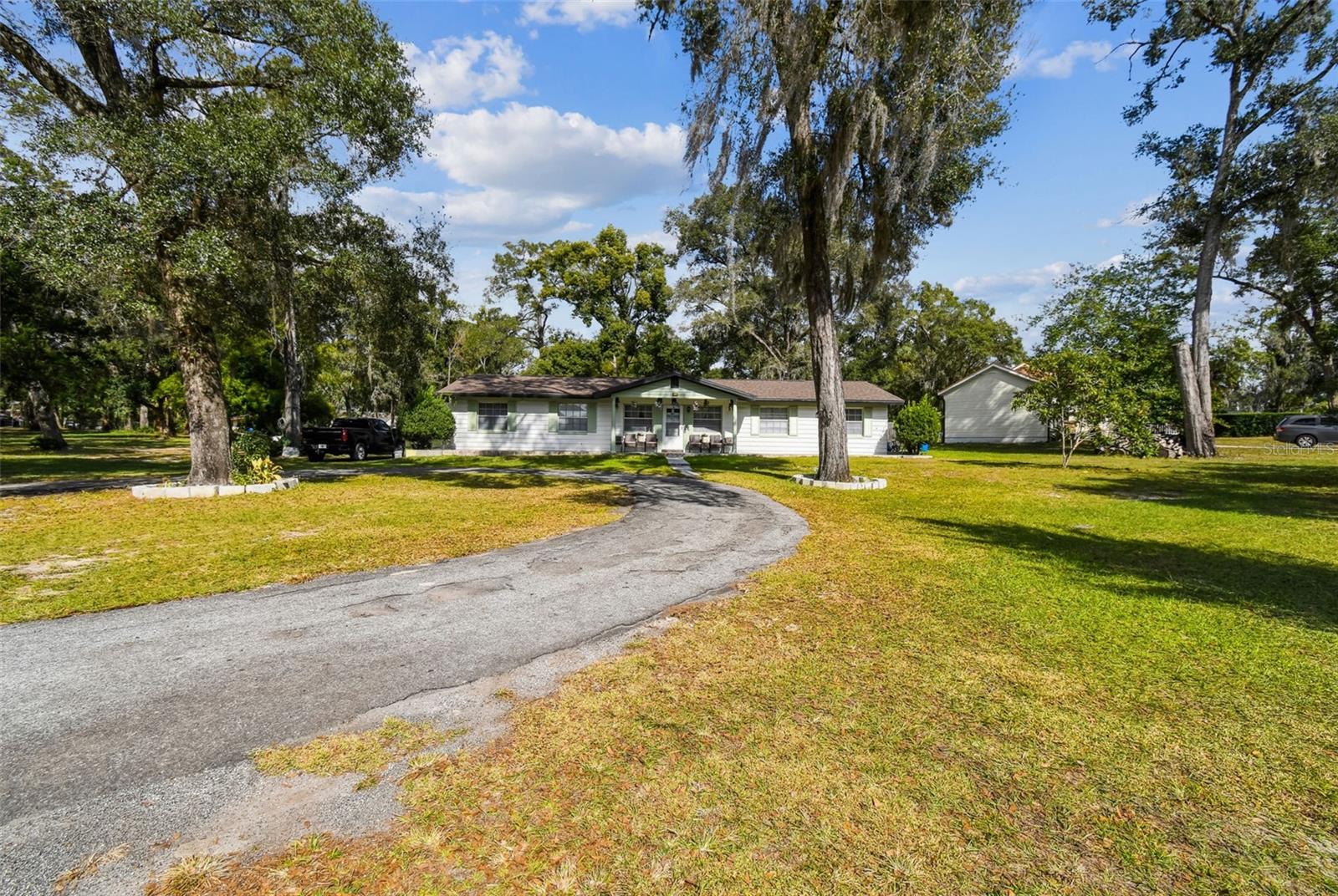 25309 Carnoustie Dr Property Photo 3