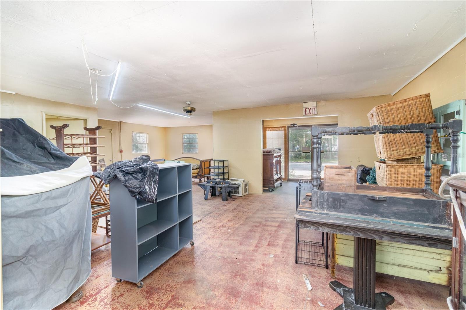 2516 Sanford Ave Property Photo 24