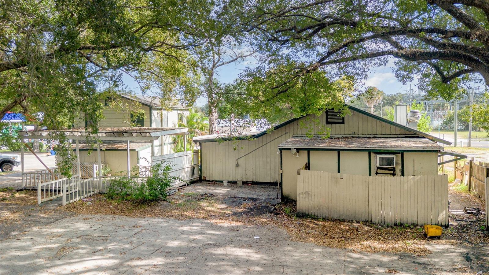 2516 Sanford Ave Property Photo 30