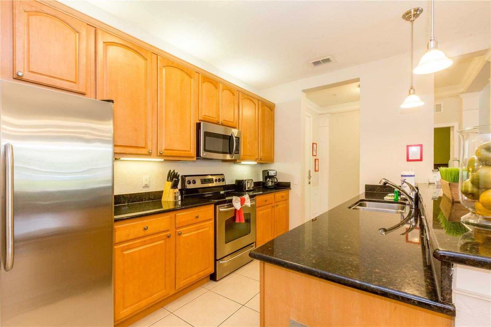 5025 Shoreway Loop #105 Property Photo 9