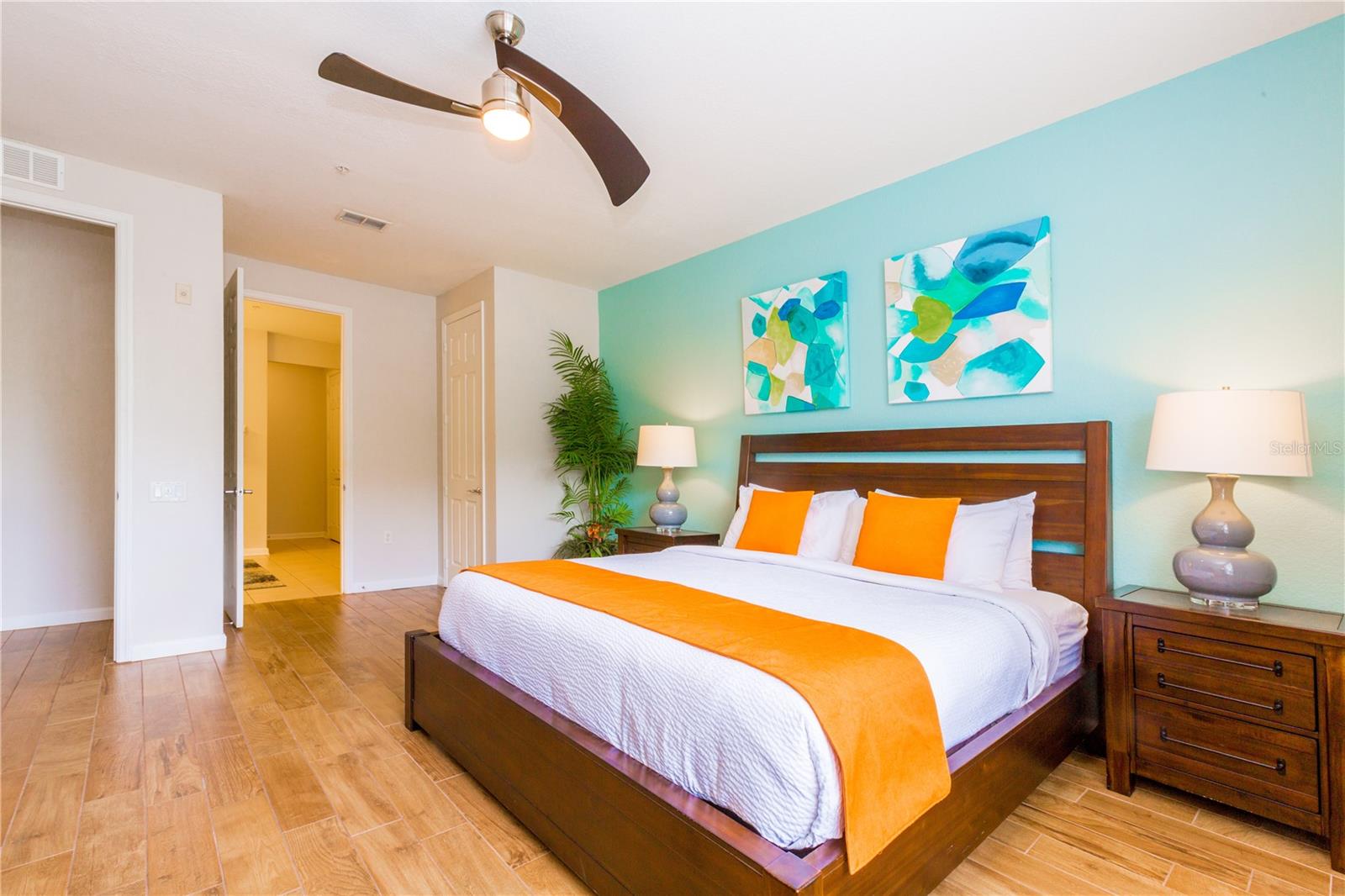 5025 Shoreway Loop #105 Property Photo 12
