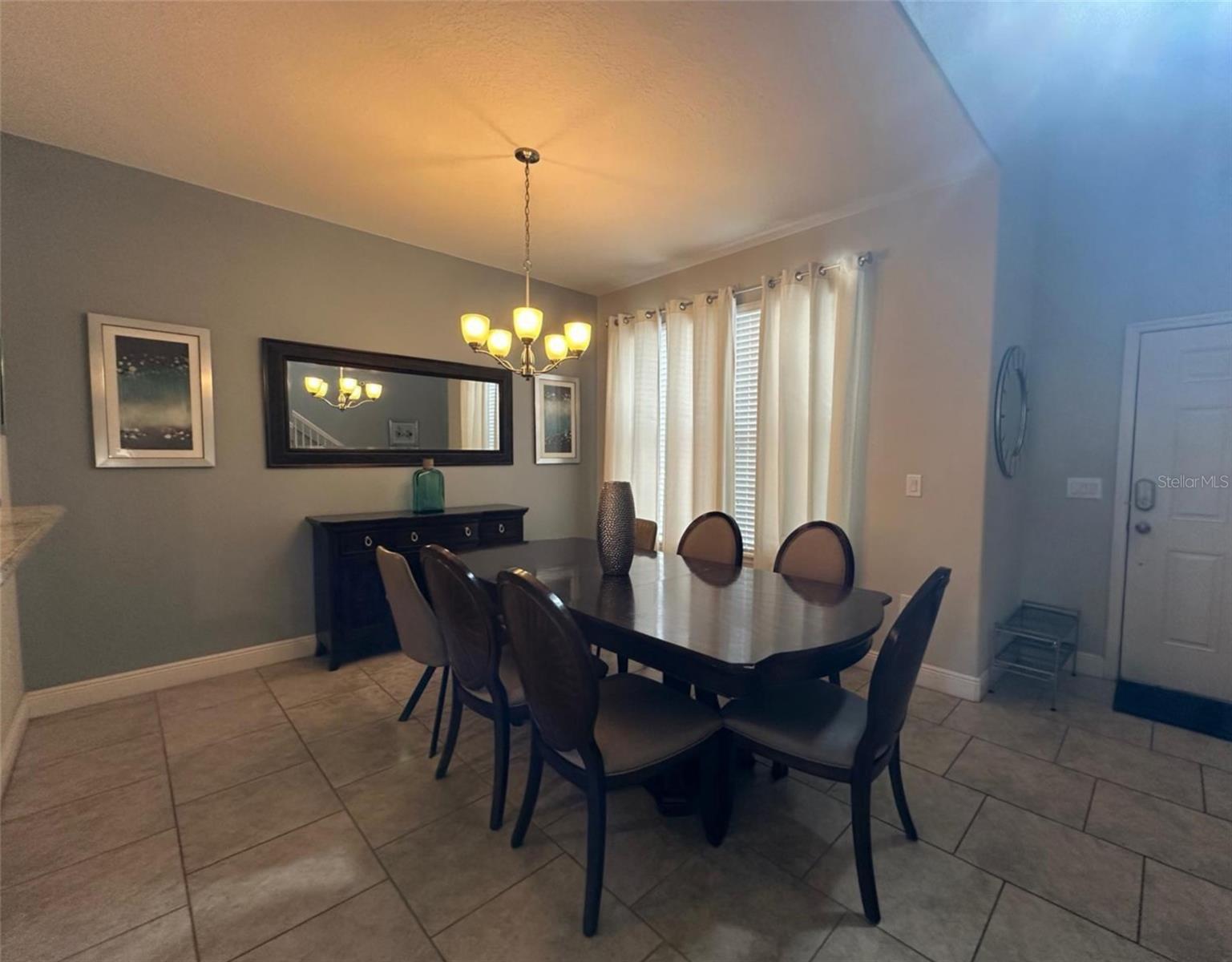 5299 Wildwood Way Property Photo 4