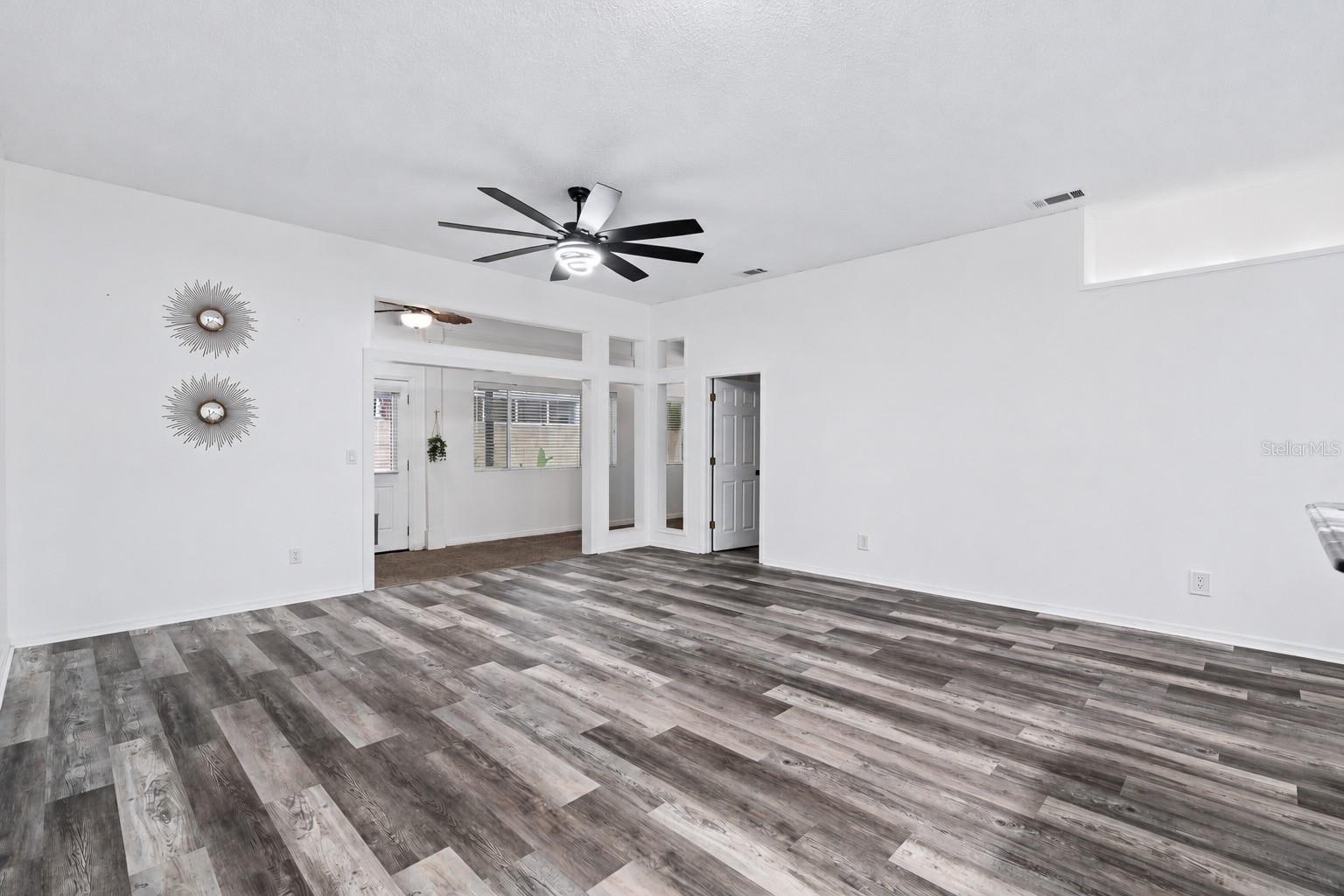 358 Monika Pl Property Photo 8