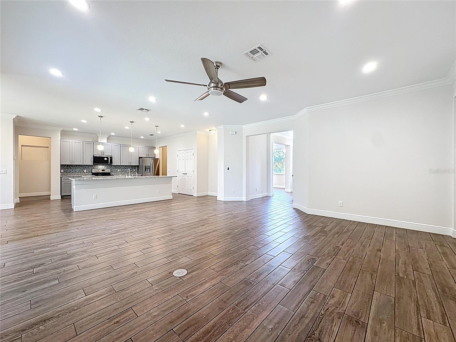 3110 Carnegie Ave Property Photo 3