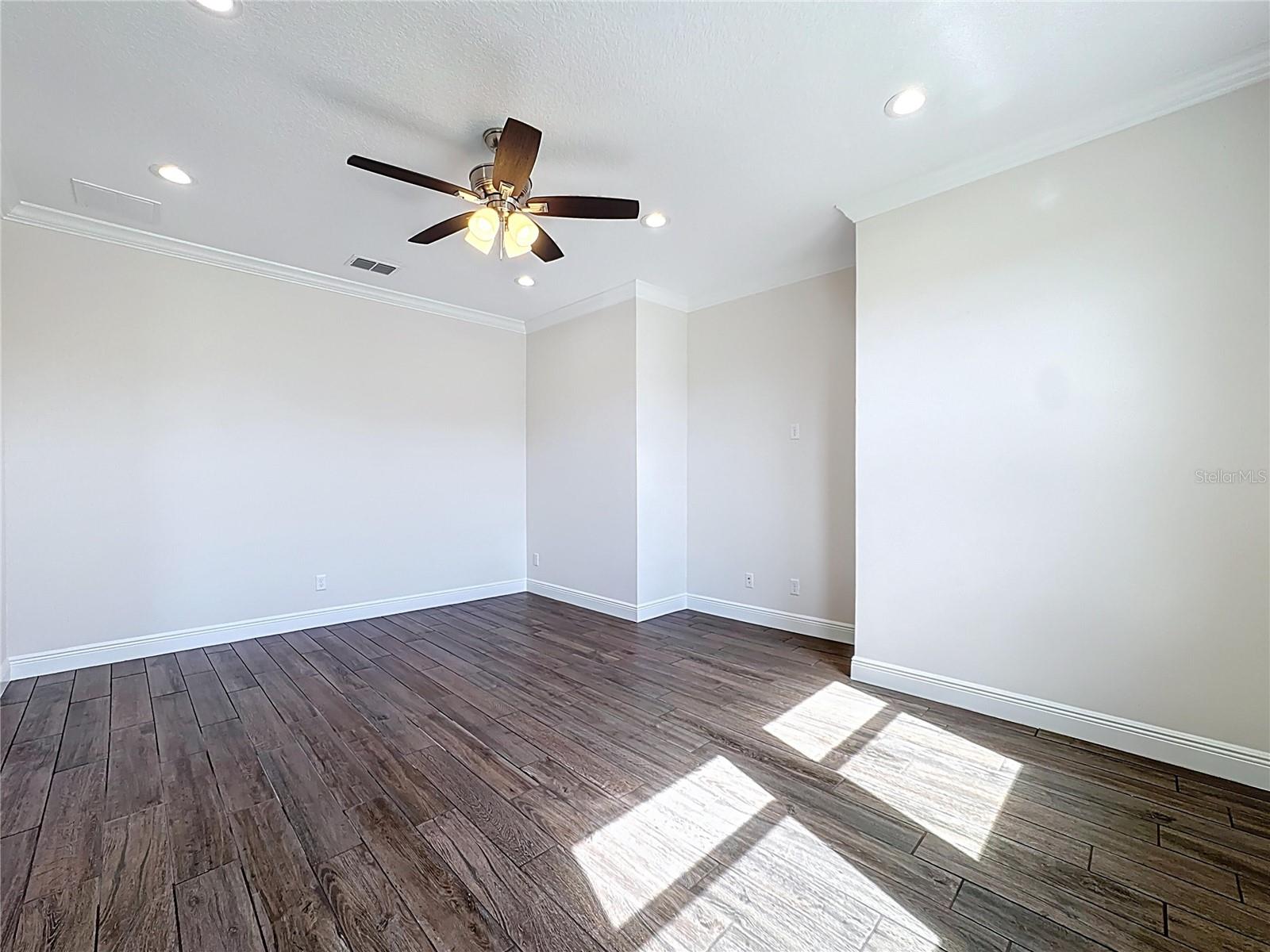 3110 Carnegie Ave Property Photo 9