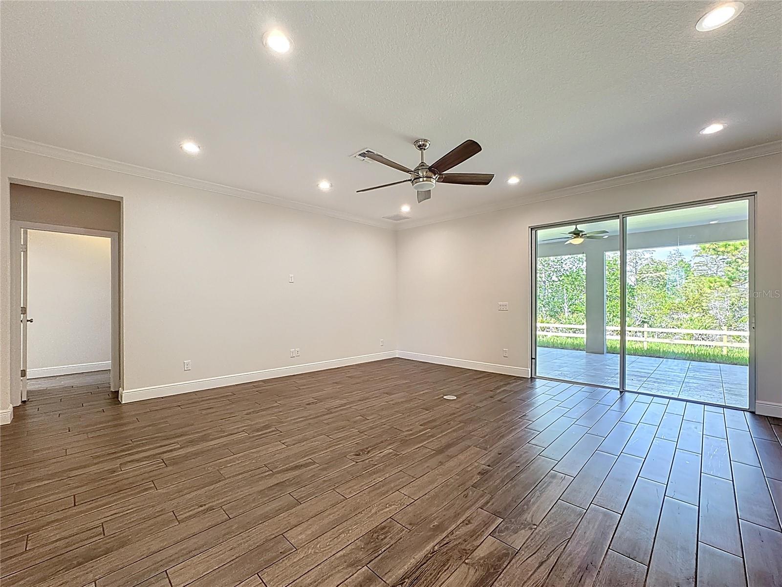 3110 Carnegie Ave Property Photo 14