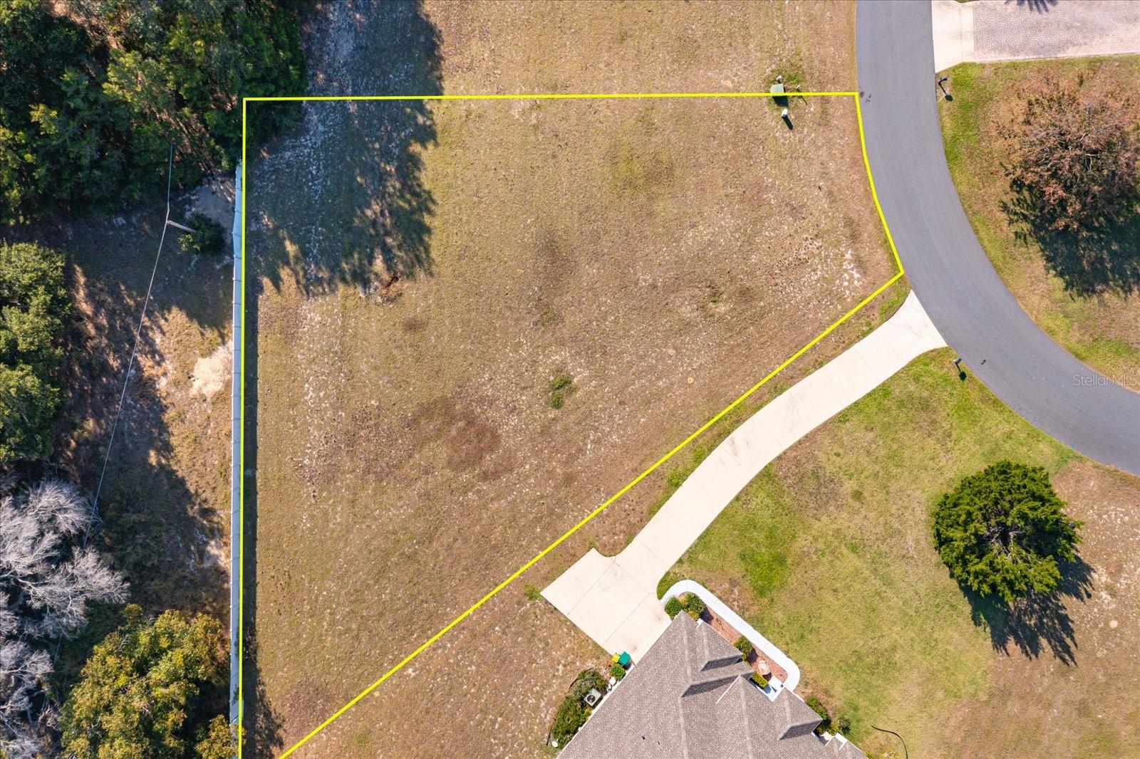 1005 Myrtle Breezes Ct Property Photo 3