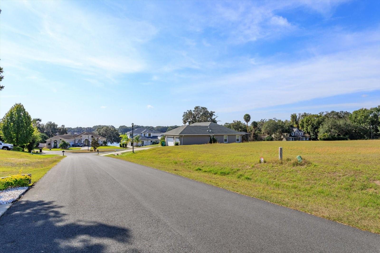 1114 MYRTLE BREEZES CT Property Photo 1