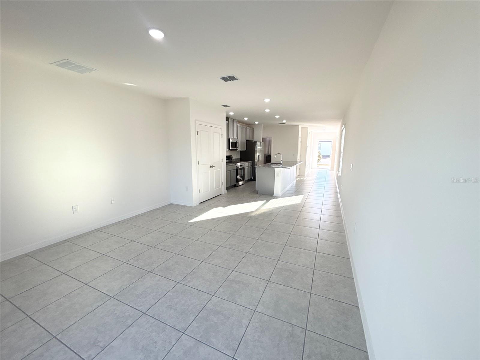 3844 Bluethread Way Property Photo 9