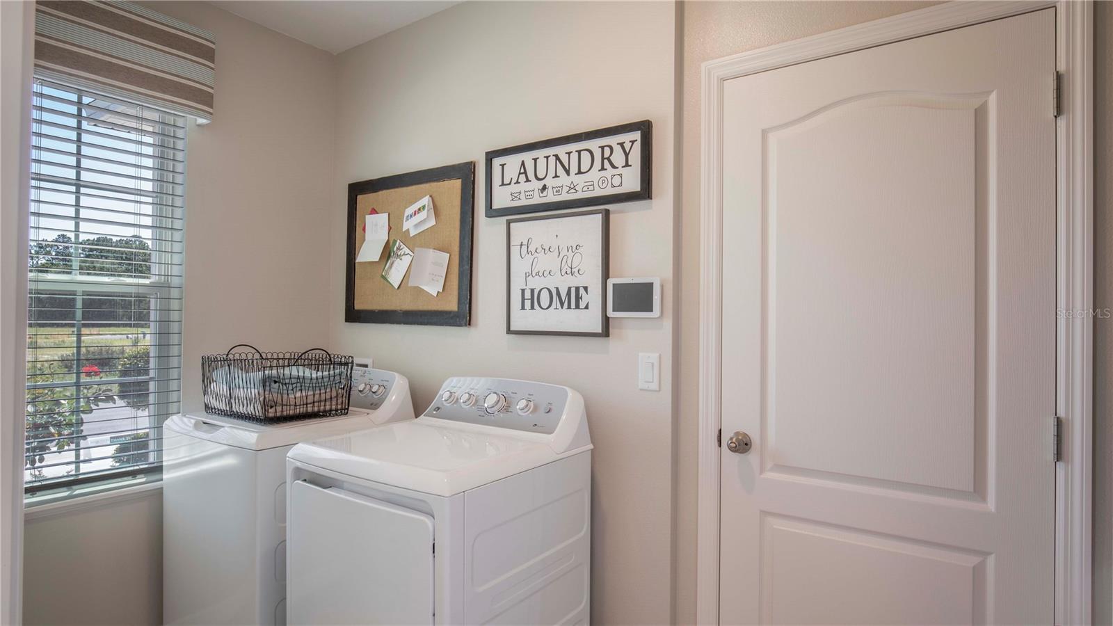 3844 Bluethread Way Property Photo 29