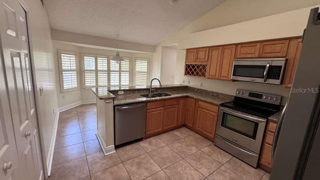 10106 Stanton Ct Property Photo 6