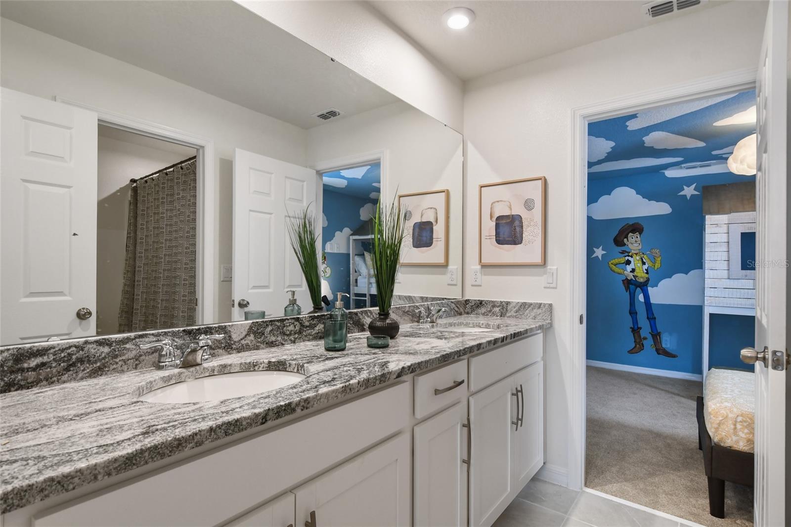 8903 Coconut Breeze Dr Property Photo 36