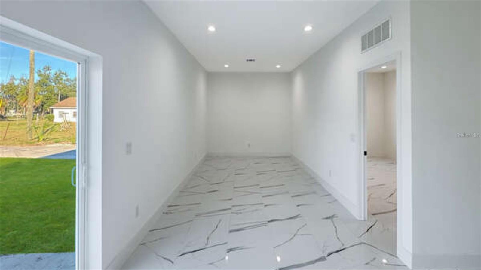 27 W 8th St Property Photo 11