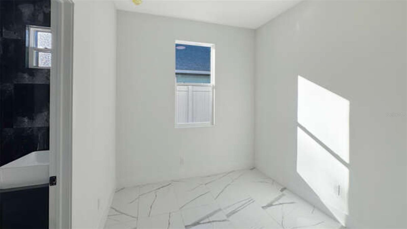 27 W 8th St Property Photo 24