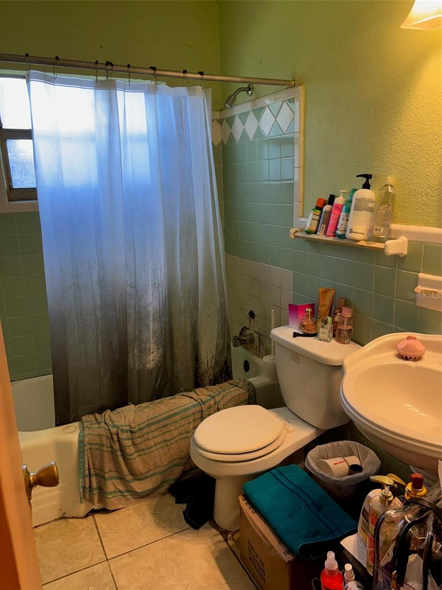 1602 Bren Lee Ct Property Photo 4