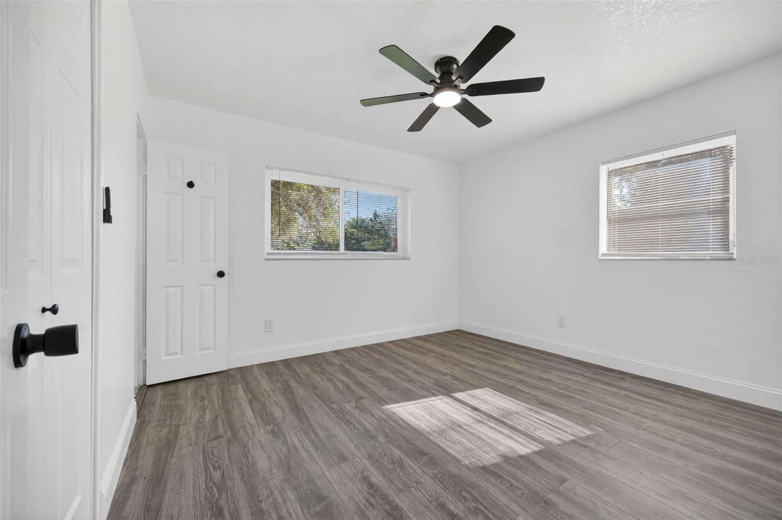 3034 Touraine Ave Property Photo 30