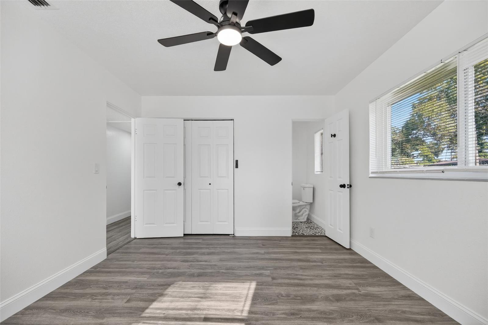 3034 Touraine Ave Property Photo 34