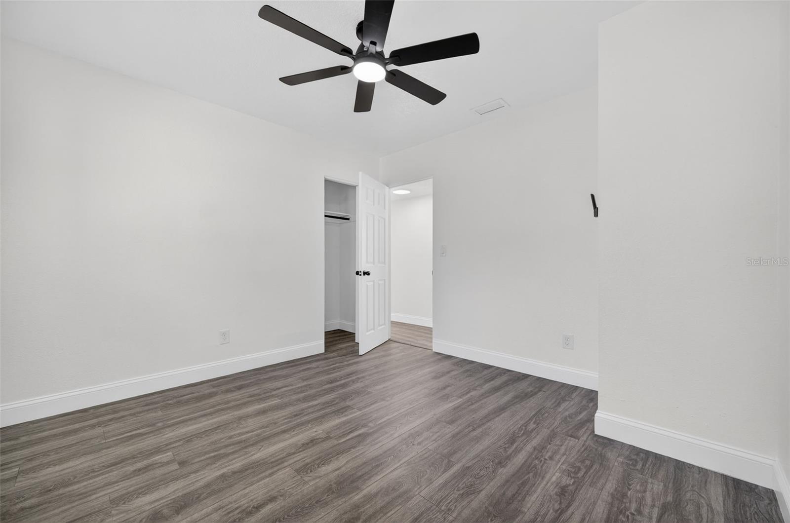 3034 Touraine Ave Property Photo 46