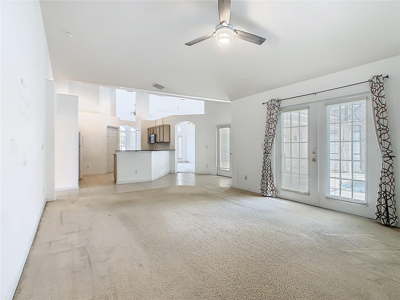 15825 Robin Hill Loop Property Photo 16