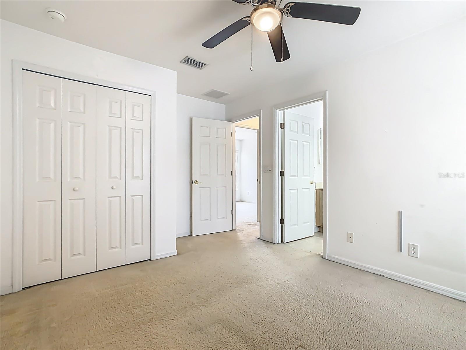 15825 Robin Hill Loop Property Photo 31