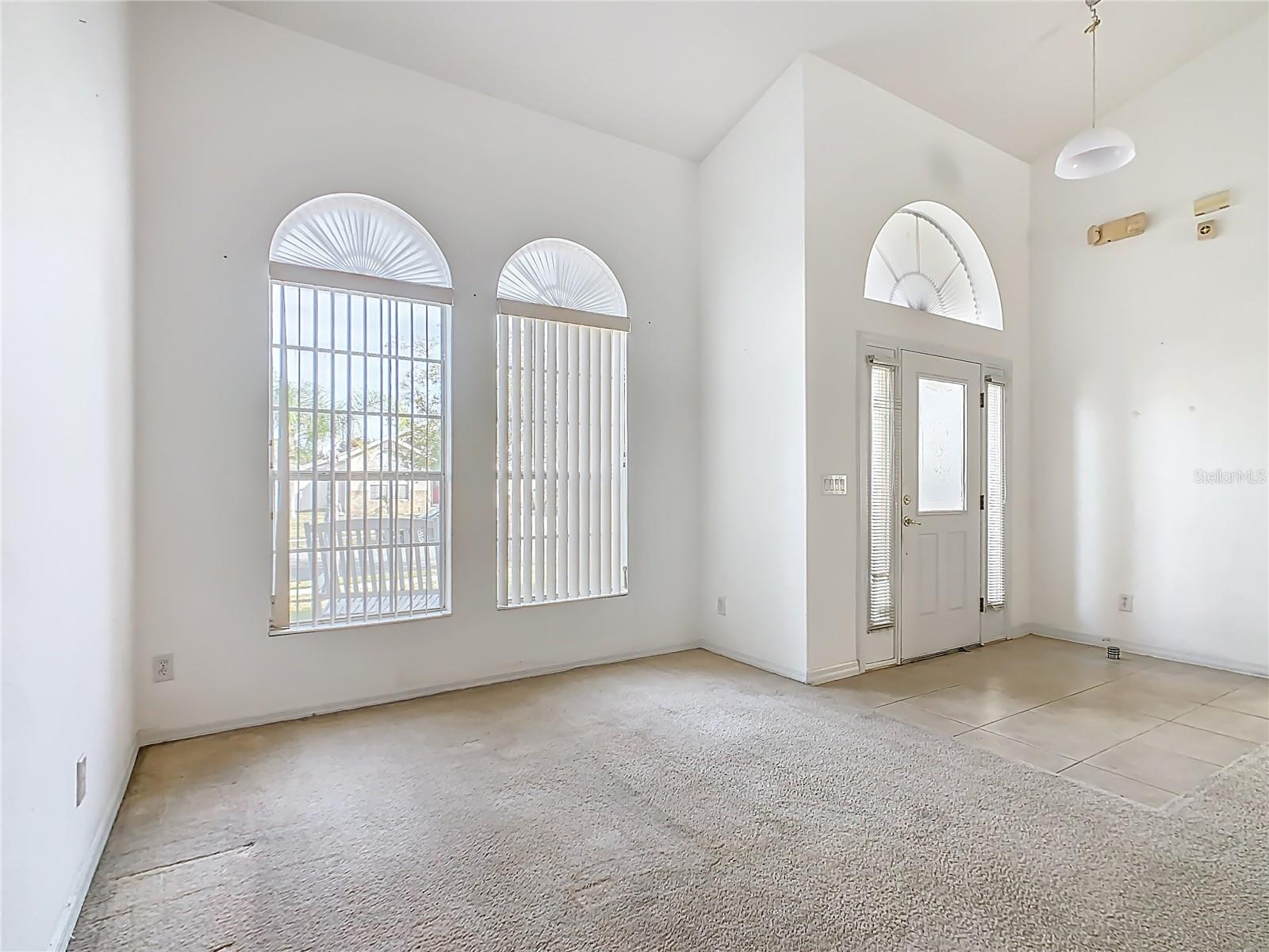 15825 Robin Hill Loop Property Photo 41