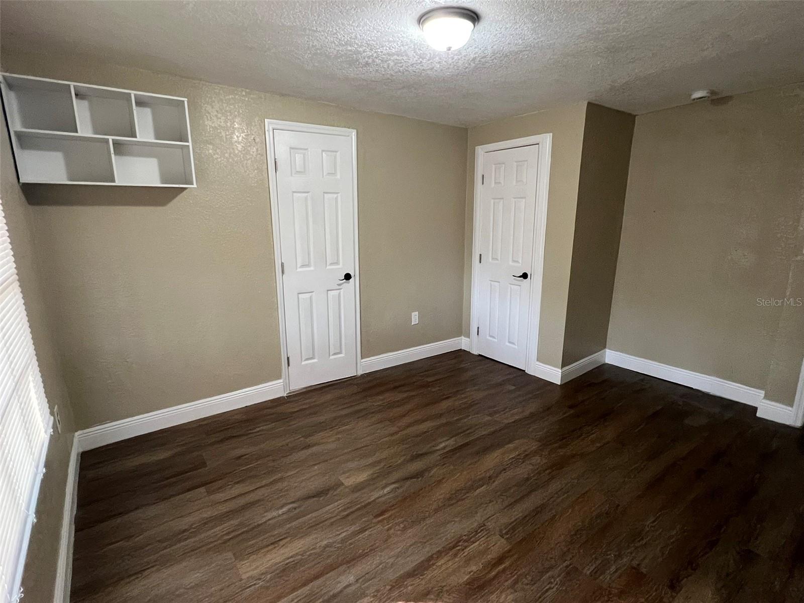 1307 W Kaley Ave Property Photo 21