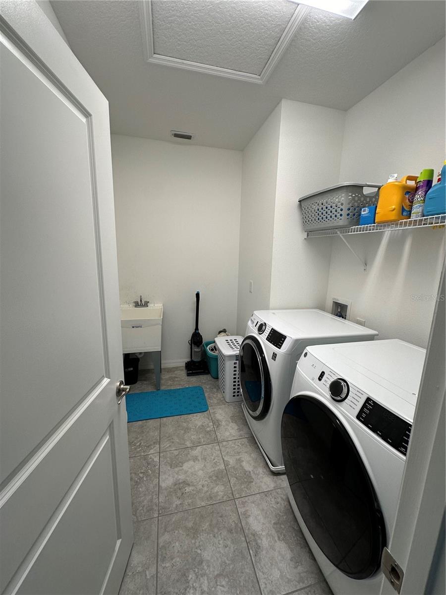 2403 Biscotto Cir Property Photo 25