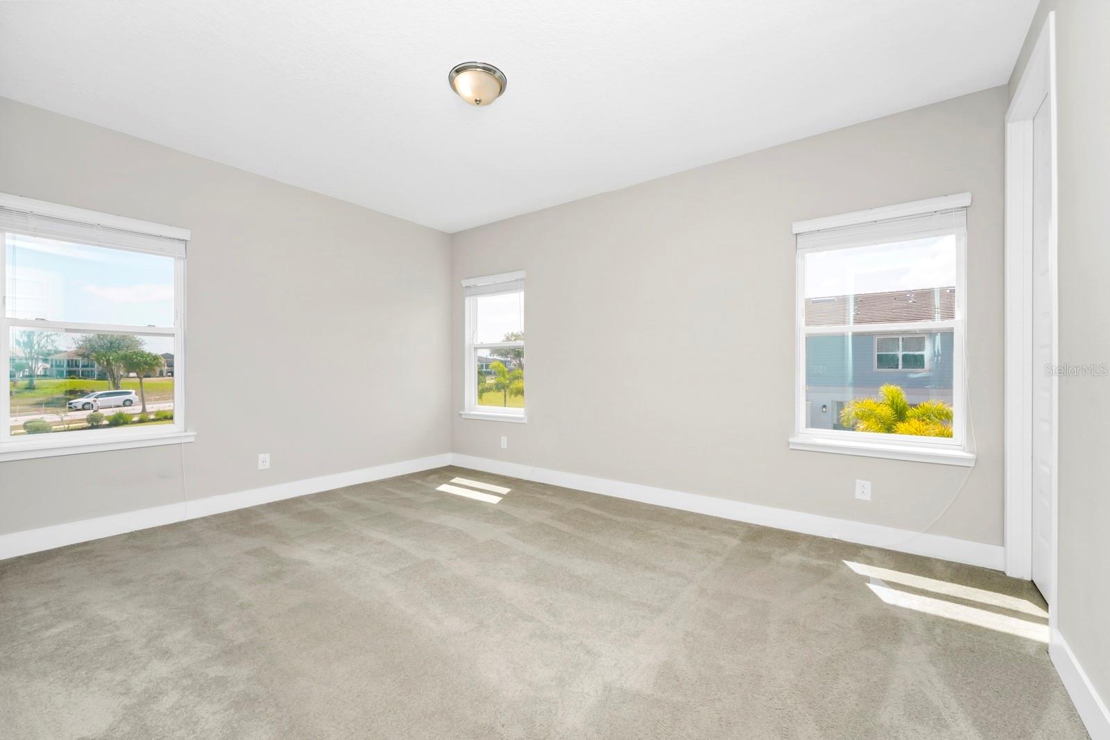 743 Driving Range Ct Property Photo 10