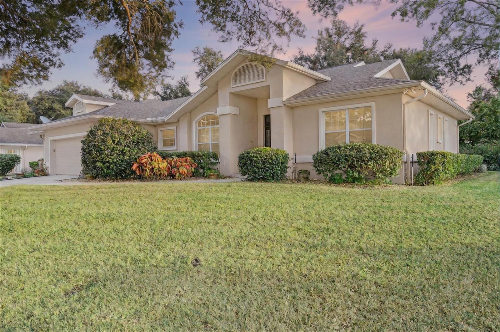 8516 FIRESTONE CIR