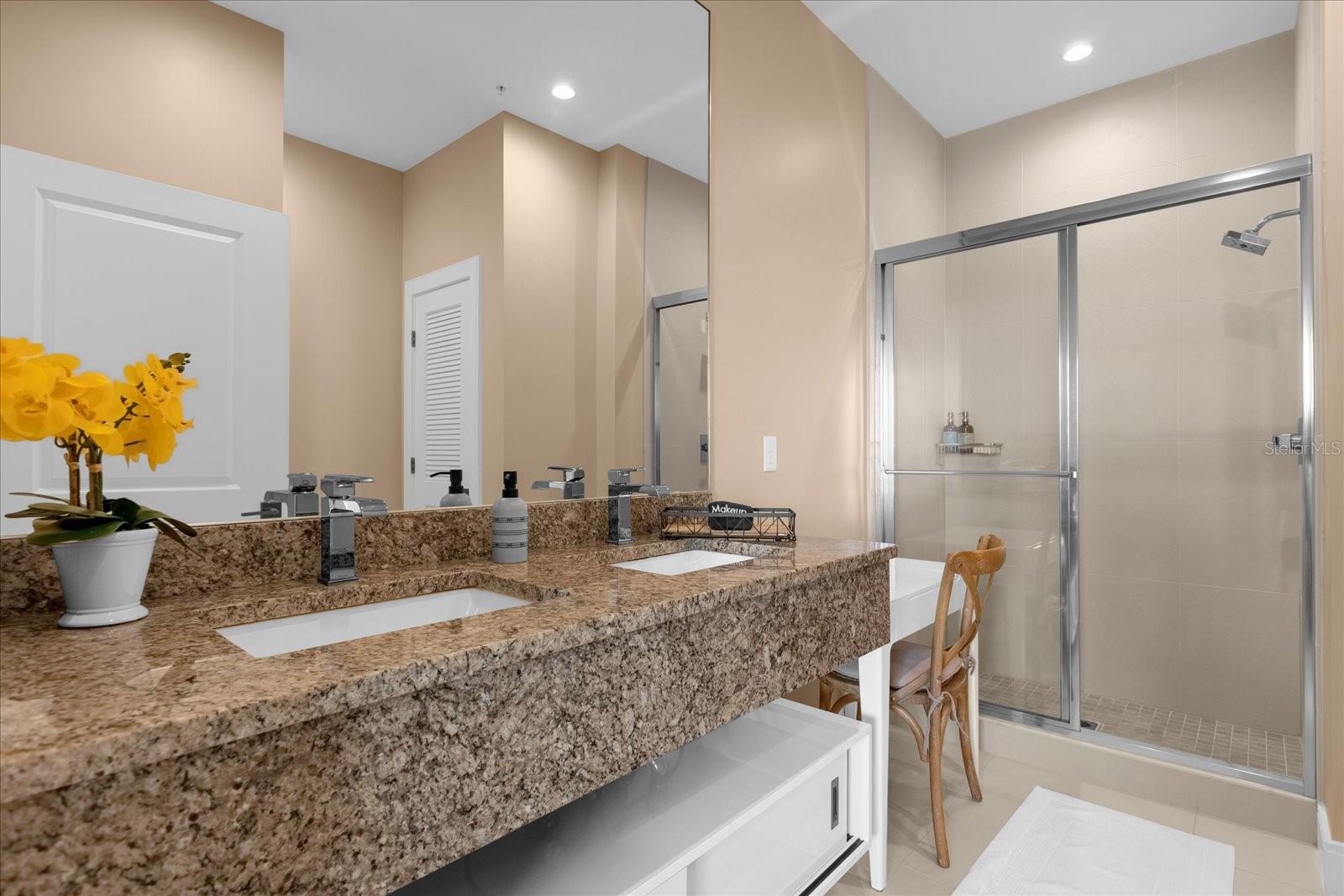 3215 Brasilia Ave Property Photo 29
