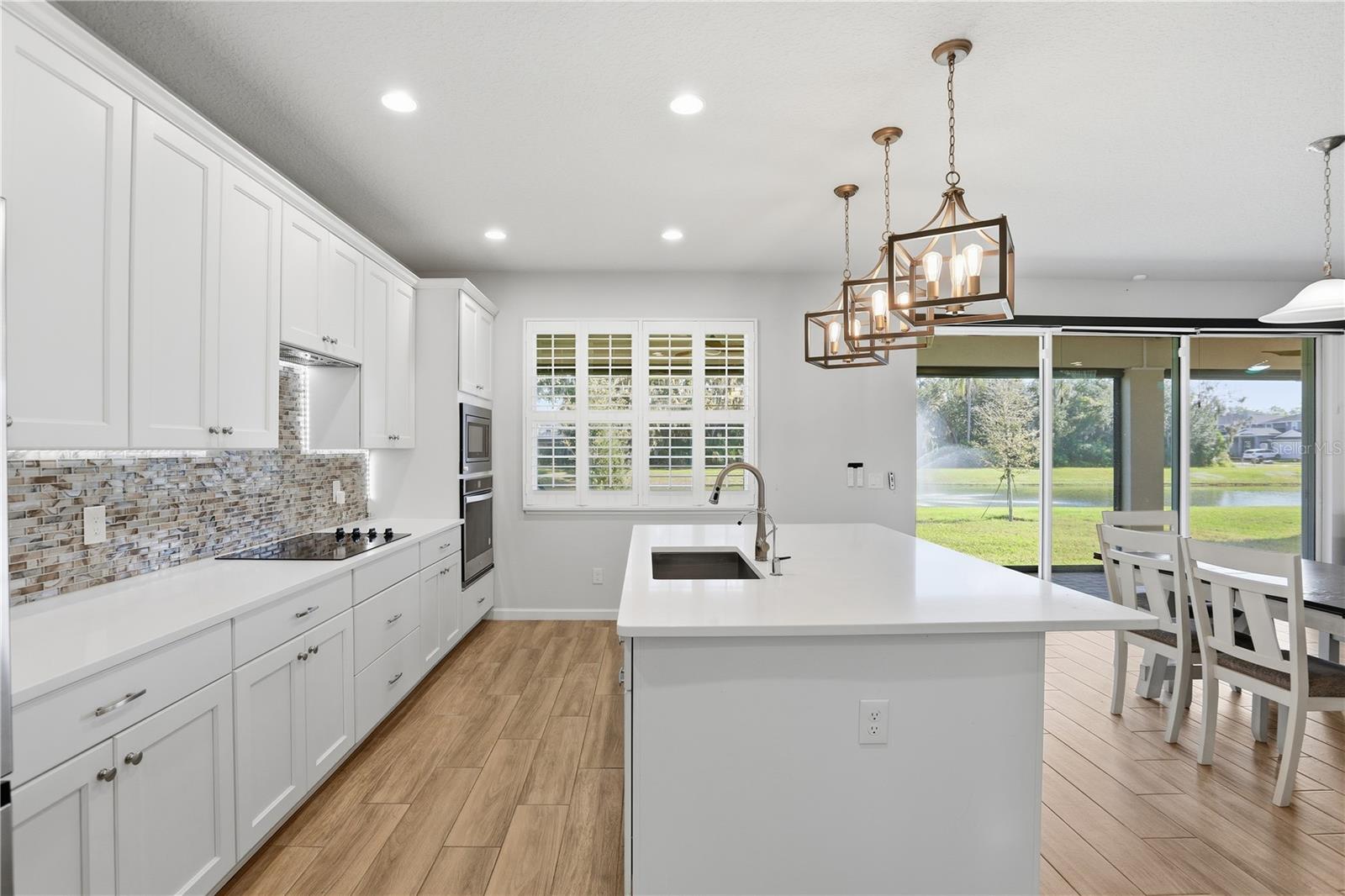 3610 Arbordale Loop Property Photo 11