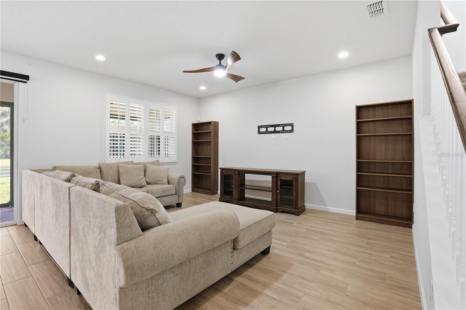 3610 Arbordale Loop Property Photo 15
