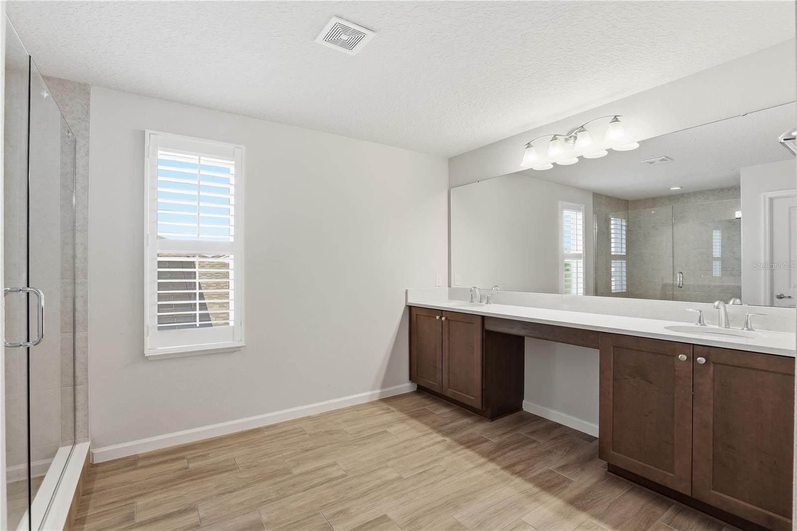 3610 Arbordale Loop Property Photo 25