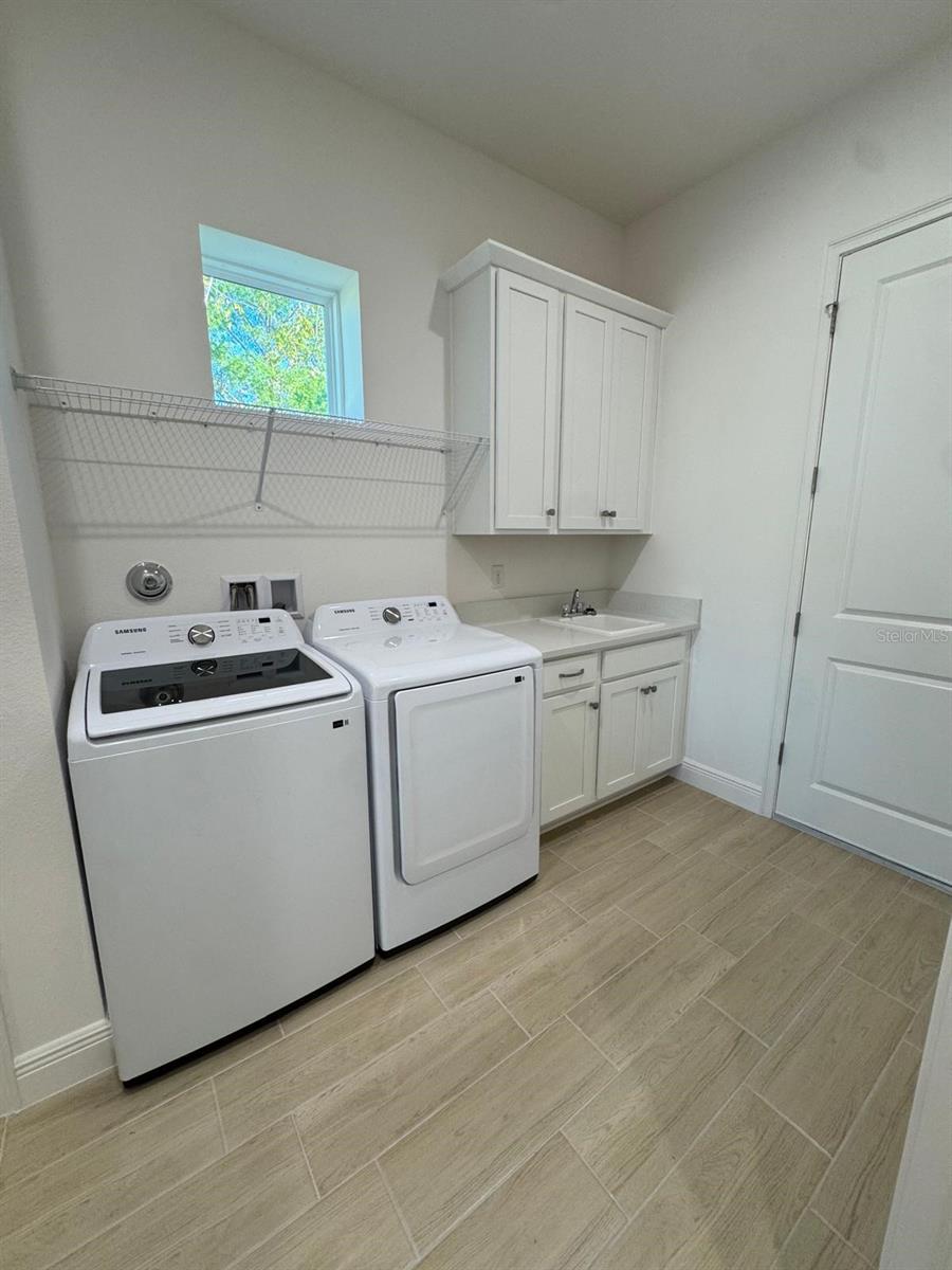 1138 Cliffhaven Ct Property Photo 10