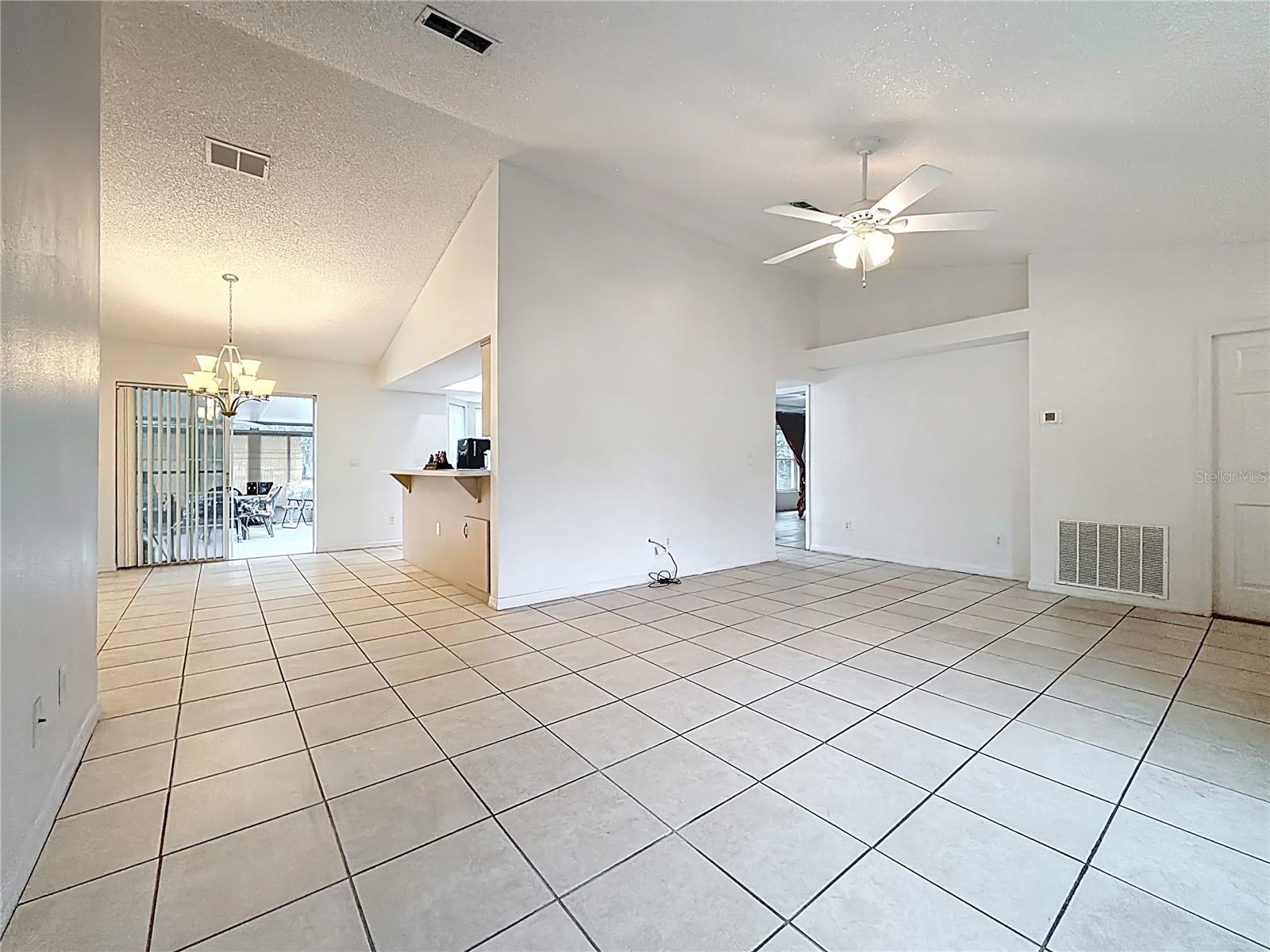 4592 Sw Gardenia Ct Property Photo 5