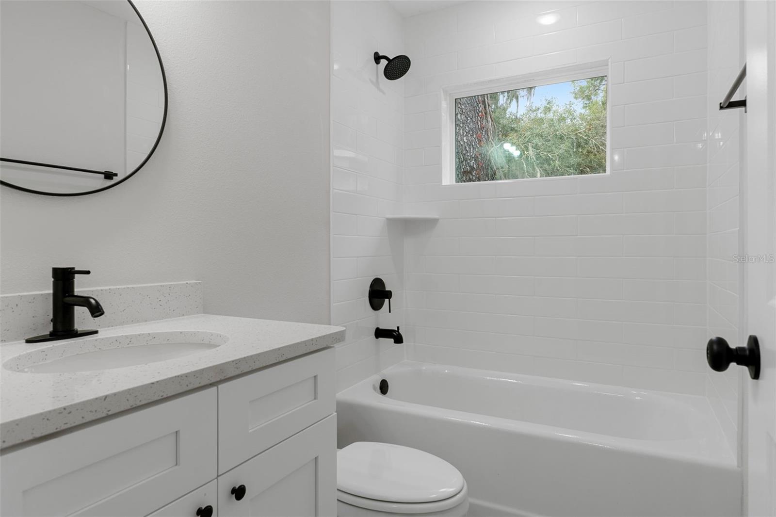 4855 E Princeton Ln Property Photo 18
